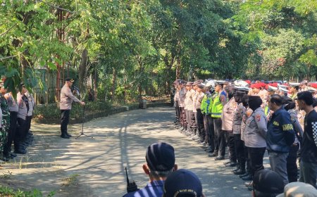 Polres Pelabuhan Tanjungperak Kawal Kegiatan PSHT dengan Pendekatan Humanis